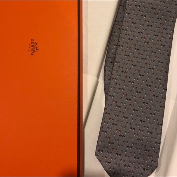 Brand new in box Hermès tie
